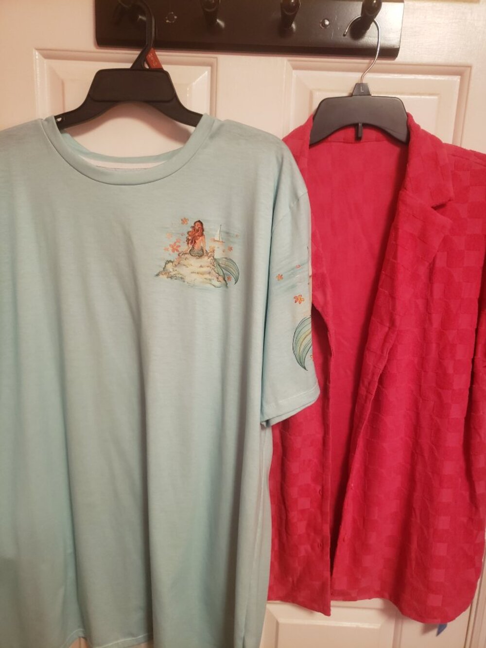 Bundle Beach Life Top and Beach cover with jewelry.